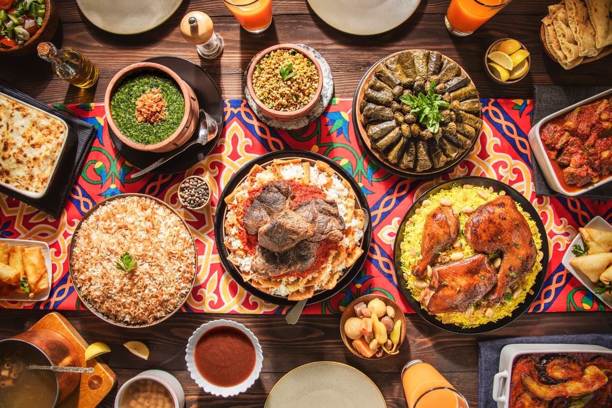 10 Traditional Egyptian Dishes You Must Try: A Culinary Journey Through the Land of the Pharaohs 10 Traditional Egyptian Dishes You Must Try: A Culinary Journey Through the Land of the Pharaohs