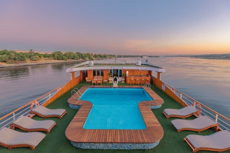 Gallery Image Gallery Image